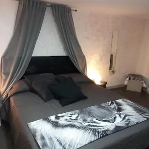 Bella Mbriana Napoli